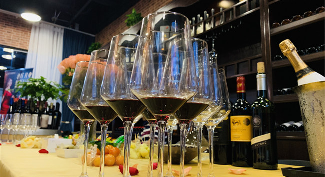 進(jìn)口葡萄酒代理前景怎么樣? 進(jìn)口葡萄酒代理前景怎么樣?